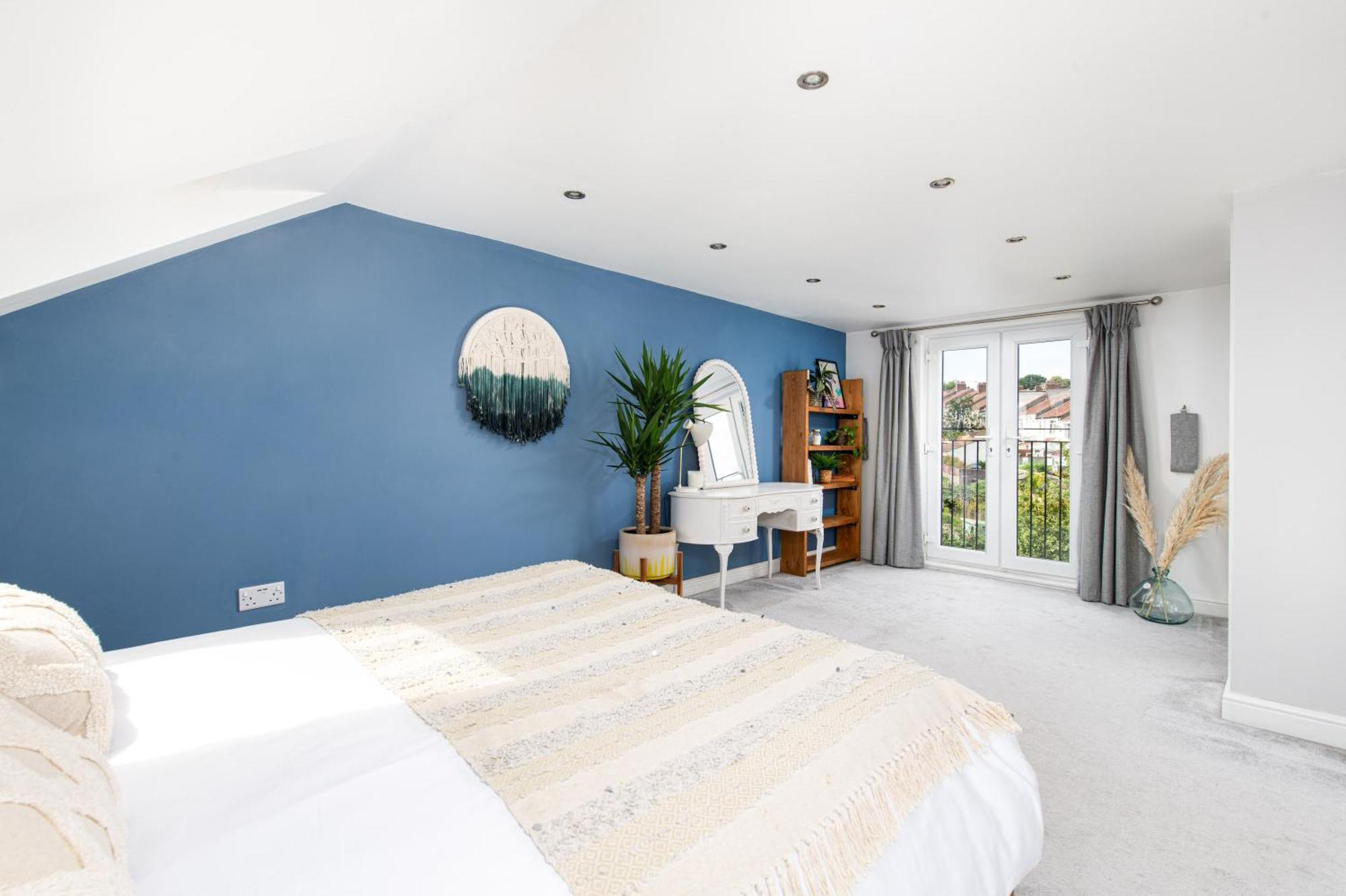 Charming Family Home With Stoves, Garden & Parking Bristol Exteriör bild